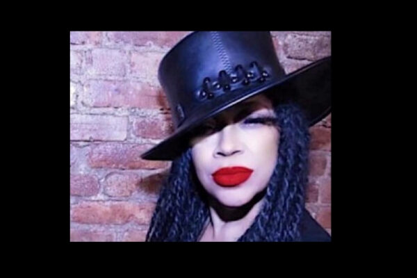 Harmony Bartz singer