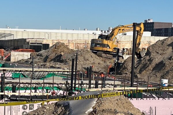 Thomas Jefferson HS Field Construction with Crane photo by NYC Newswire