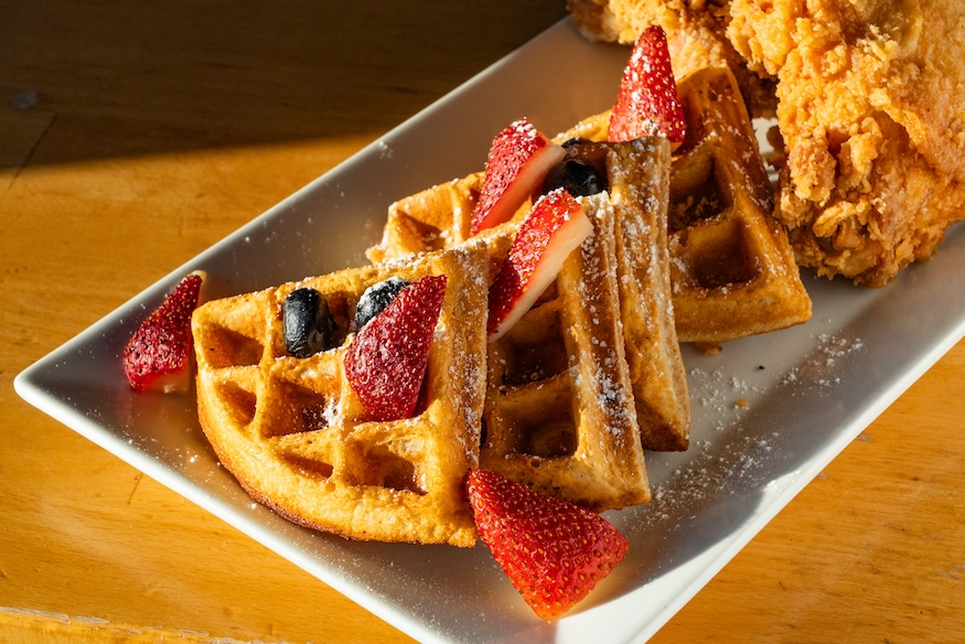 Gospel Grooves & Grits Brings Sunday Gospel Brunch to Brooklyn’s Fusion East