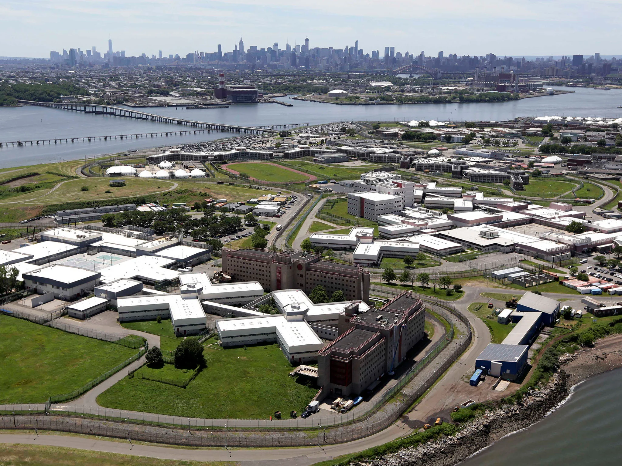 Rikers Crisis: Shocking Report Challenges Mamdani’s Reforms