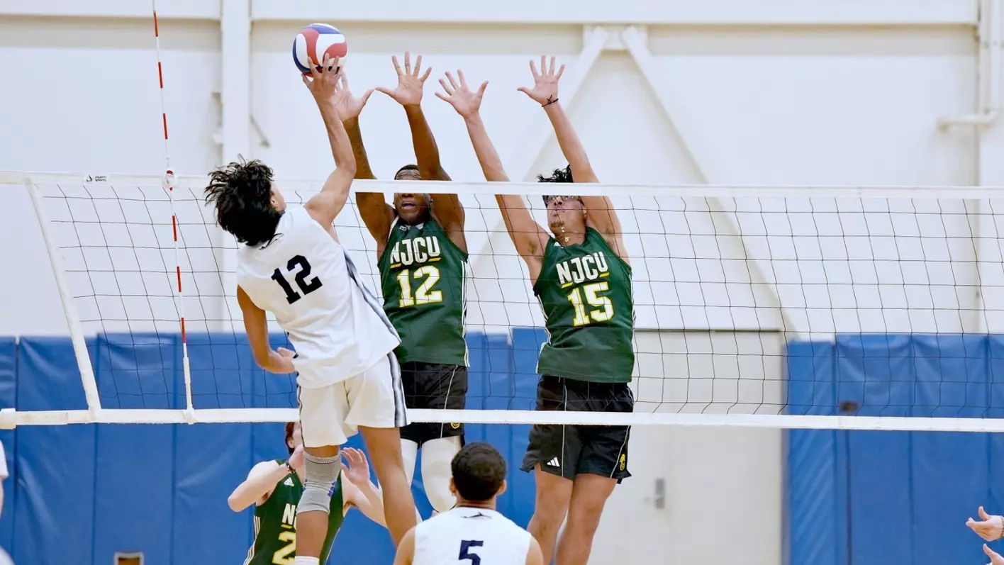 Mount Saint Vincent’s Nieves Named Second Team All‑Skyline